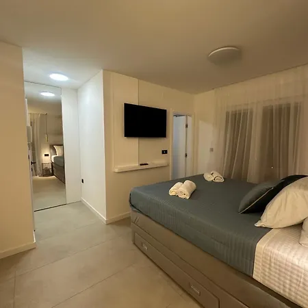 Amaro Luxury Room & Studio Apartman With Balcony Zadar Exterior photo